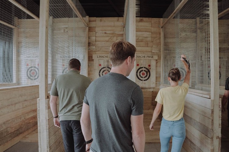 Ivannalys-Lhacheprise-80