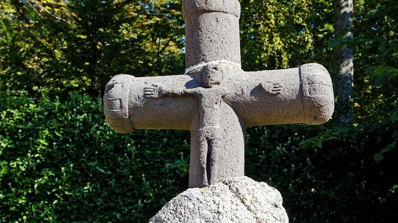 Menhir Christianisé