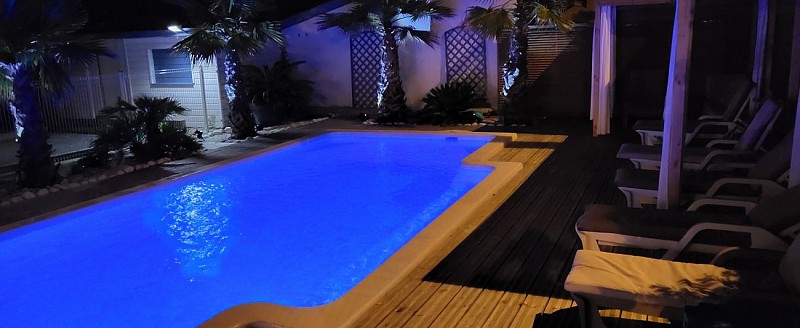 Ros piscine nuit
