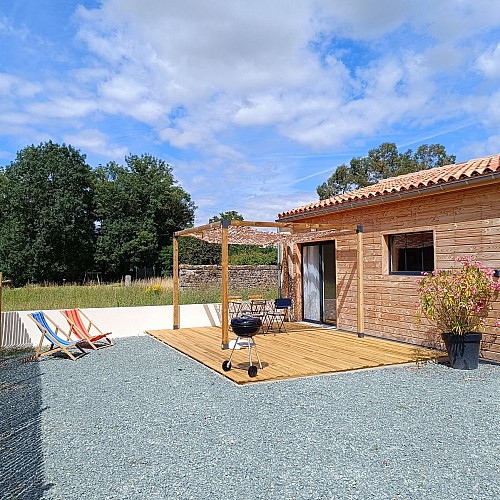 La terrasse du gîte Les Libellules