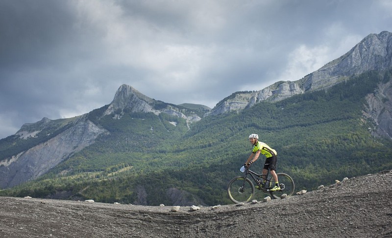 Le MaxiGéant MTB Aufenthalt, eine lange Reise von den Alpen in die Provence!