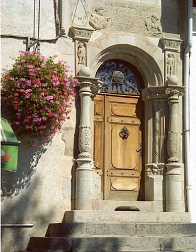 Porte de la Devise