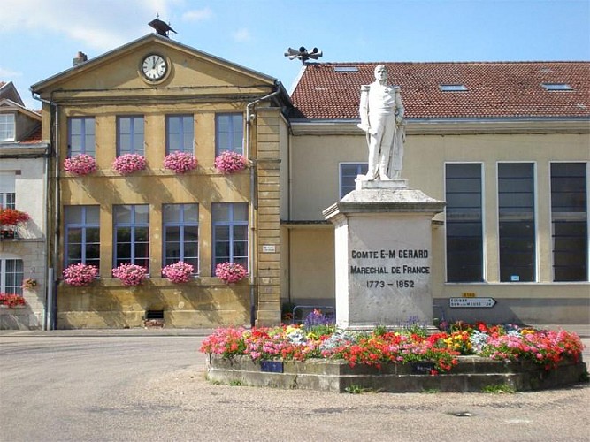 Monument Maréchal Gérard