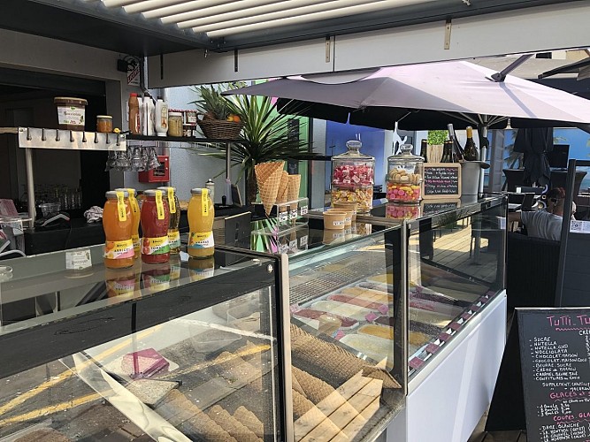 Chez Angèle - Glacier