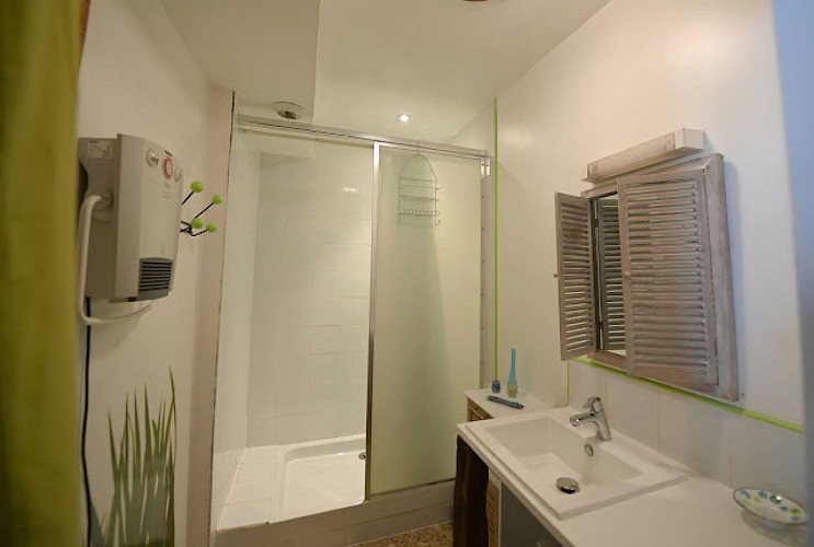 SDB CHAMBRE CHARENTE