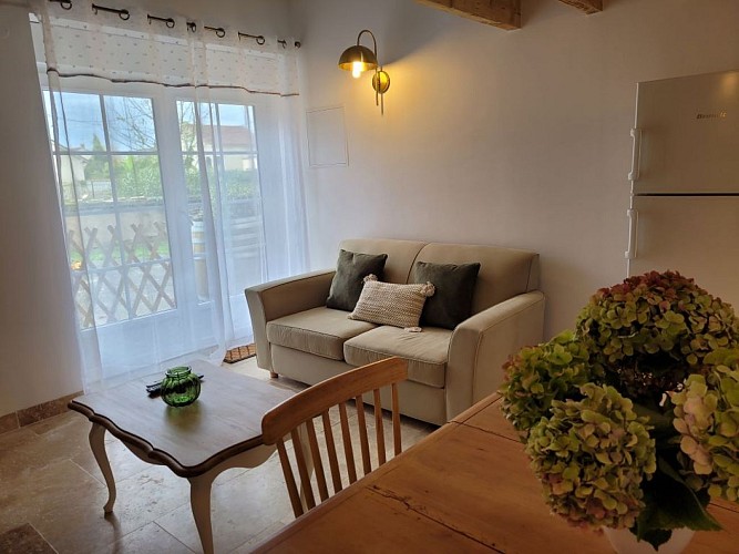 gite-la-petite-maison-neuvic (10)