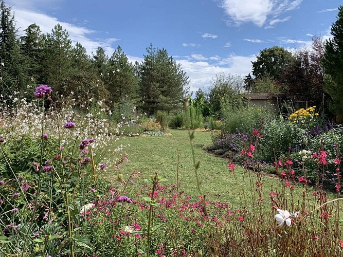 montignac de lauzun-les jardins du pays de lauzun-9