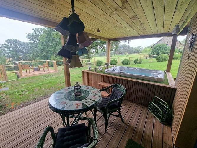 Le-Terrier-du-Lapin-Blanc-Menil-Hubert