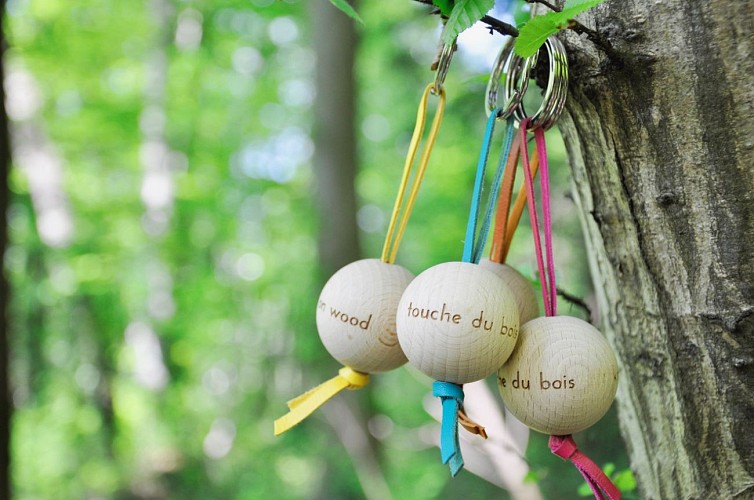 porte cles chance cuir et bois Mazzarino