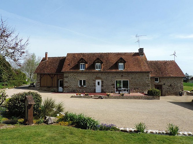 CH--MMe-HARDY-ST-FRAIMBAULT-2019-CCOURANT-TOURISME61--48-