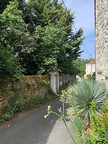 Montfaucon Montigné