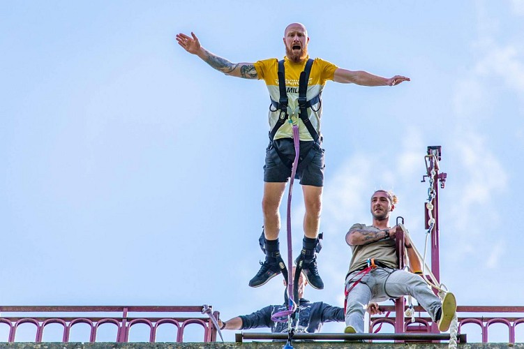 saut élastique A Laurent