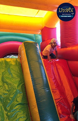 Strcuture Gonflable Parc de Loisirs Utopia Land