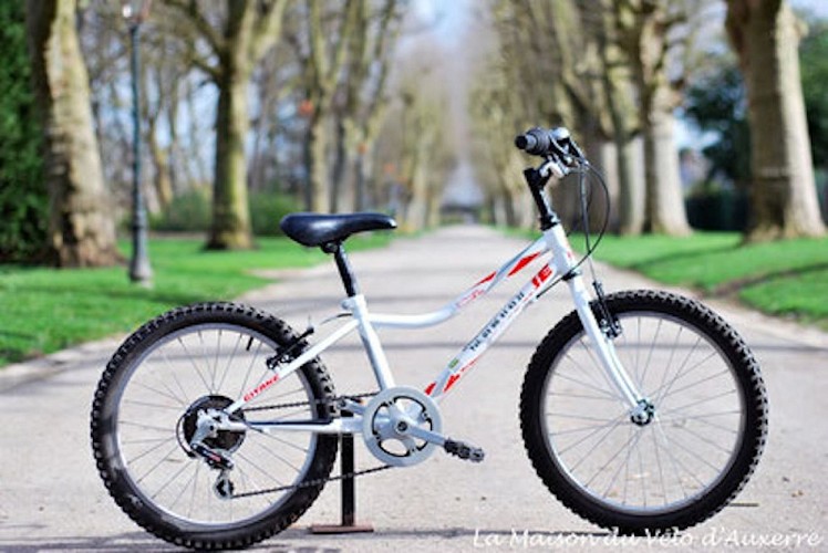 Vélo enfant 20" ou 24"