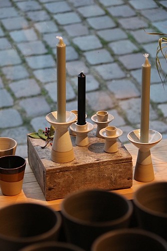 Bougeoirs_en grès_COPYRIGHT_SWAHL