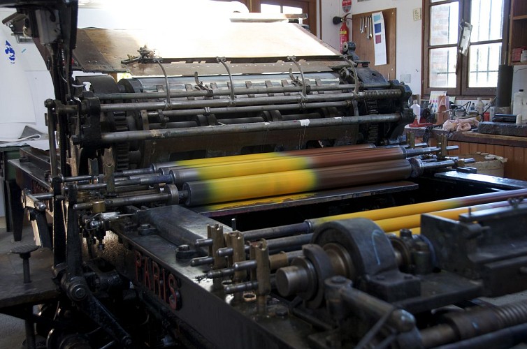 LA MÉTAIRIE BRUYÈRE - CENTRE D'ART GRAPHIQUE