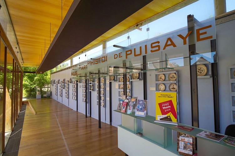 MUSÉE D'ART ET D'HISTOIRE DE PUISAYE