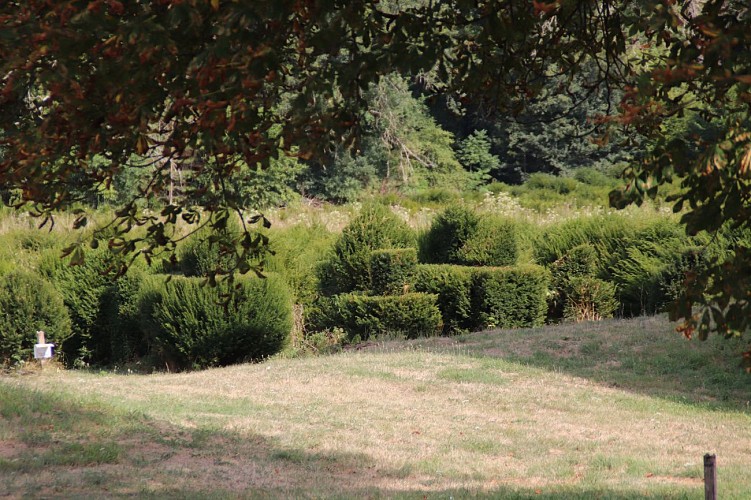 ABBAYE CISTERCIENNE NOTRE-DAME DE QUINCY
