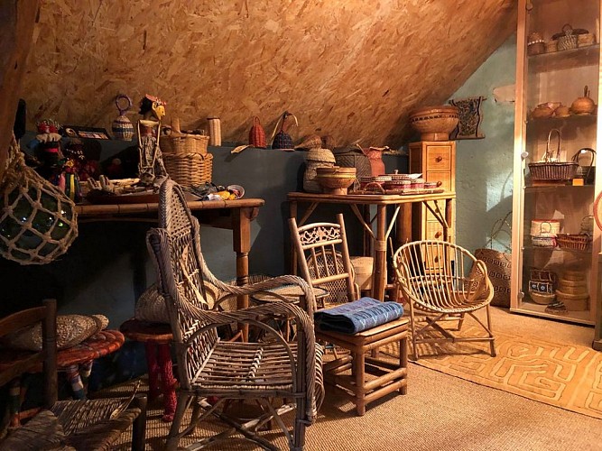 COLLECTION PARTICULIÈRE DE VANNERIES