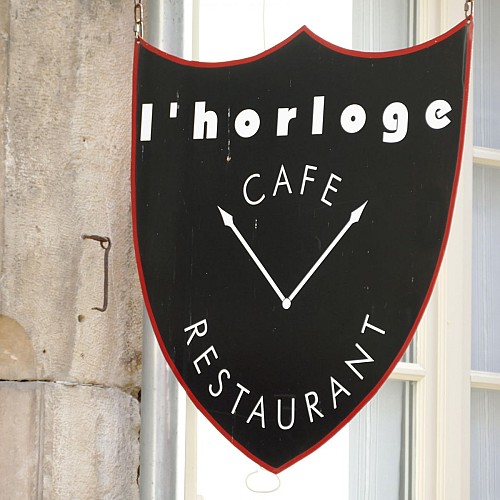 Enseigne - l'Horloge Avallon