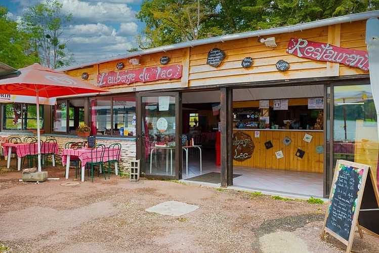 Auberge du lac- Saint-Fargeau