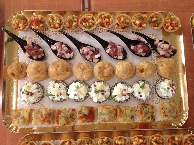 35682243_443958582733529_4534302471668891648_n