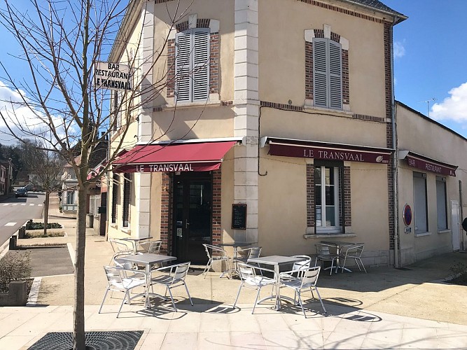 Le-transval-saint-fargeau-puisaye-restaurant