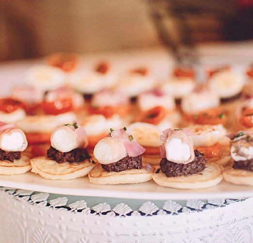 canapés vieux moulin traiteur