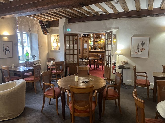 Salle de bar - Le Bar Serein