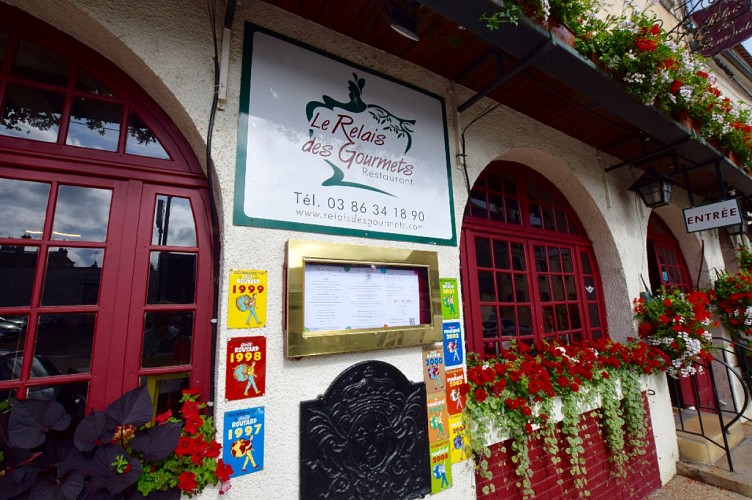 Facade - Le Relais des Gourmets