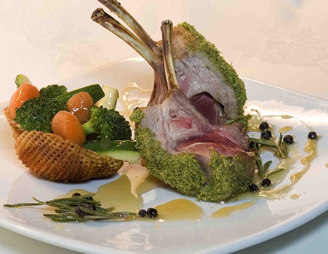 hotel-restaurant-cheval-blanc-charny-oree-de-puisaye (20)