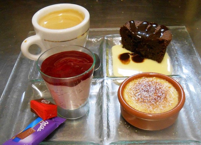 Auberge de la Coquille_Dessert_Café_Gourmand