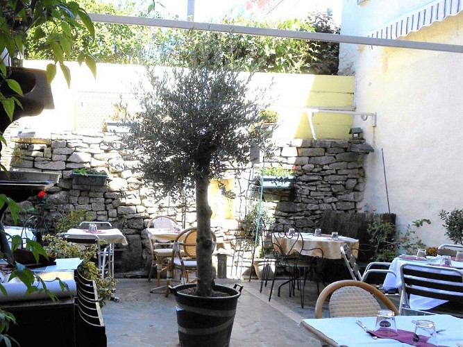 Auberge de la Coquille_Terrasse_privative