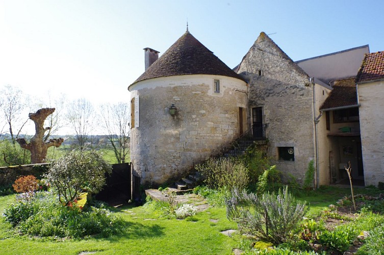La Vieille Tour - Chambres d'hotes, Noyers sur Serein