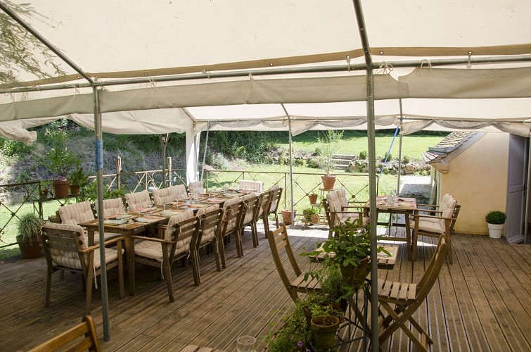 Chambres d'hôtes et restaurant le Moulin de Corneil à Mezilles (24)