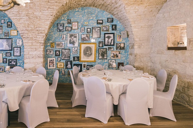 L'Abbaye - AlexandraThomas