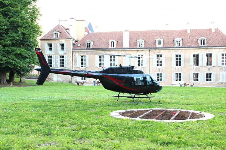 Château d'Island accessible hélicoptère