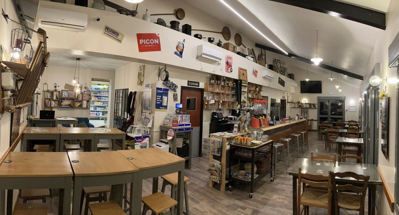 Salle vue panoramique - Autour d'un verre