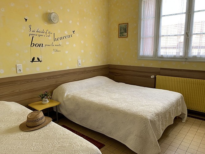 chambre jaune du Gîte du Moulin Rouge