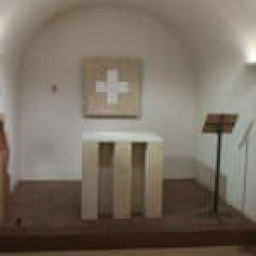 Oratoire-Saint-Bernard-Maisons d'accueil de Vézelay