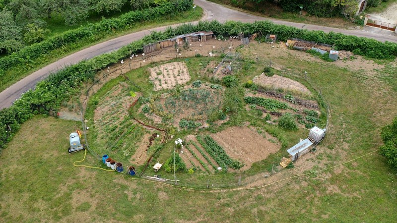 Le-petit-refuge-bourguignon-gite-puisaye-forterre-ouanne (10)