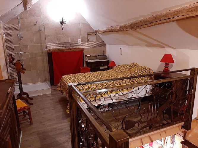 Le-petit-refuge-bourguignon-gite-puisaye-forterre-ouanne (3)