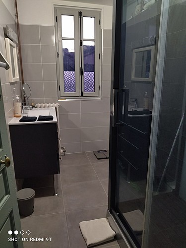 Salle de bain n°2 de la chambre d'hôtes La Marinière