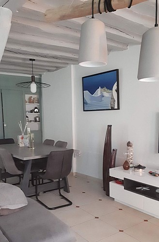 Espace petit-déjeuner de la chambre d'hôtes La Marinière