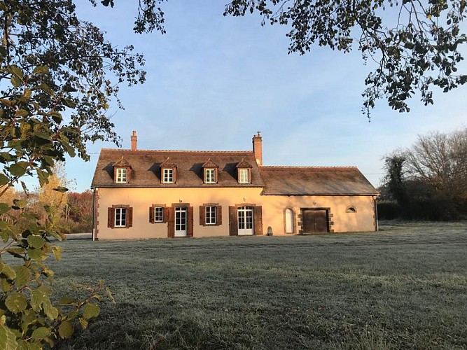gite-ferme-de-montreal-puisaye 