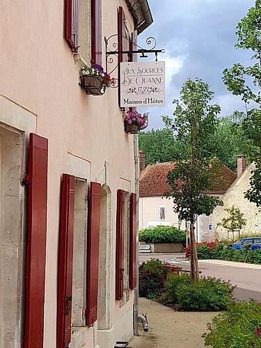 chambre-dhotes-aux-sources-de-ouanne (1)