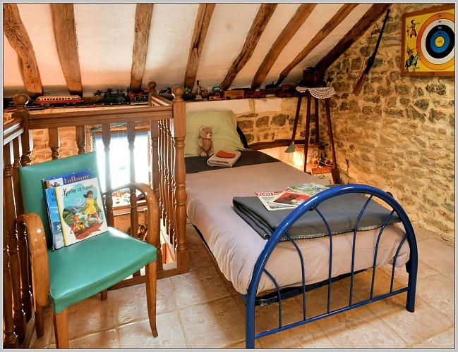 1950-tendres-annees-chambre-dhotes-saint-sauveur-en-puisaye (1)