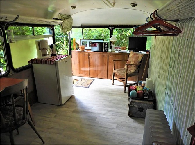 hebergement-insolite-motu-maeva-saint-prive-puisaye (17)