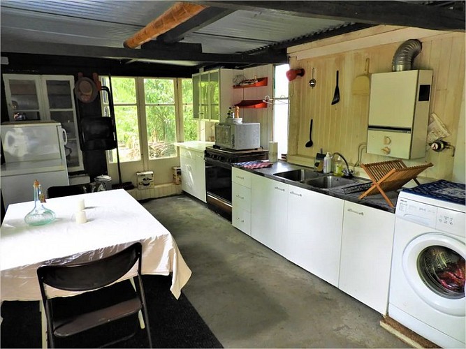 hebergement-insolite-motu-maeva-saint-prive-puisaye (13)