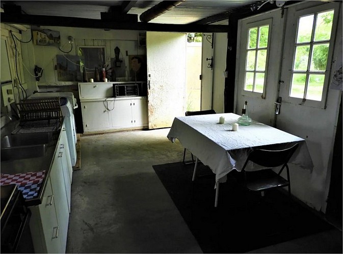 hebergement-insolite-motu-maeva-saint-prive-puisaye (14)